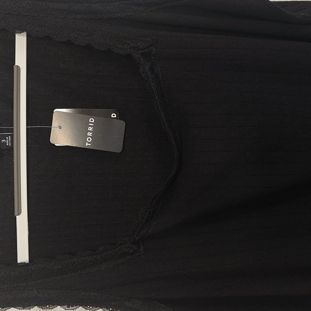 Torrid Pointelle Square Neck Lace Trim Tank - Picture 2 of 4